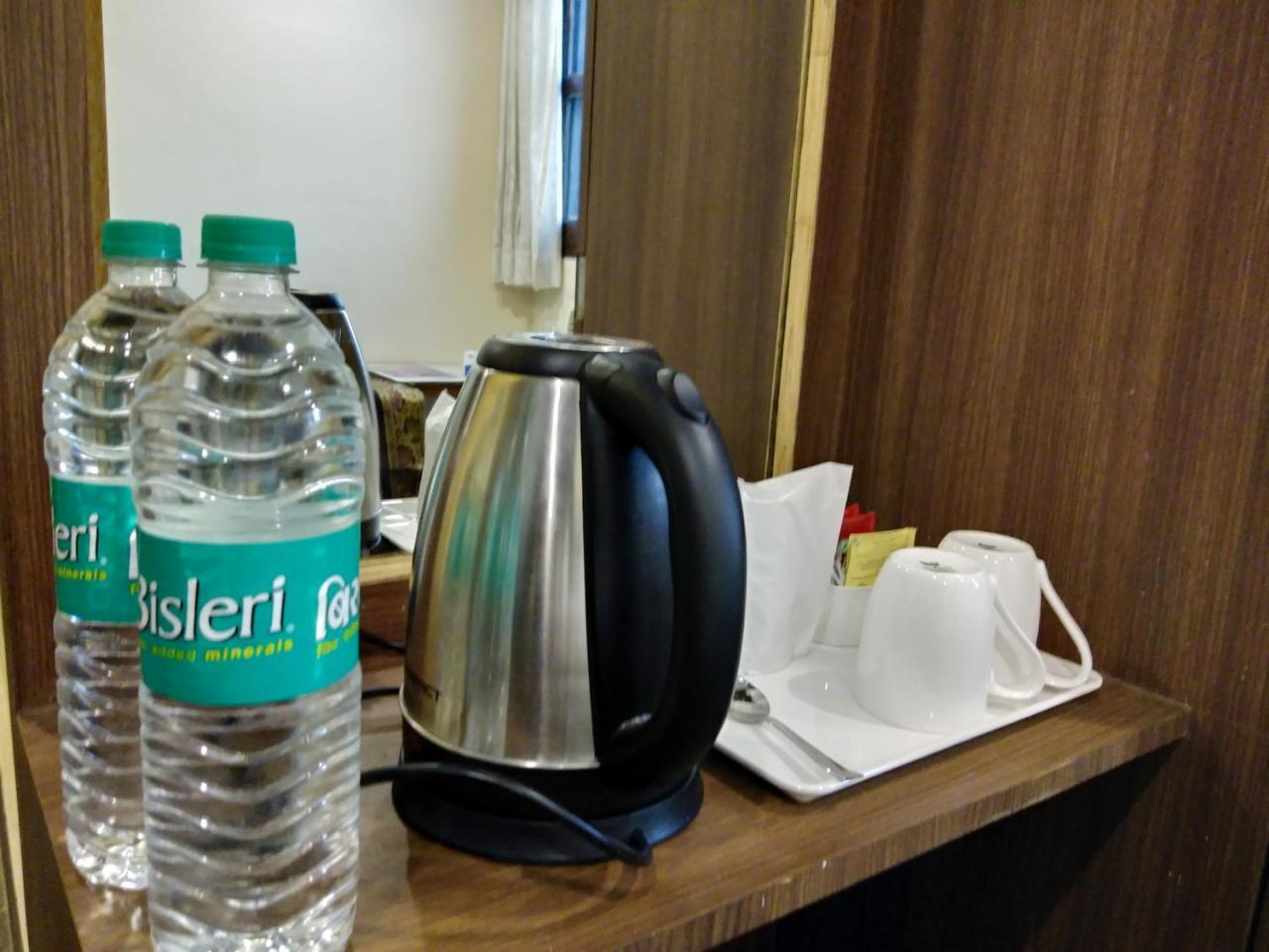 Dwivedi Hotels Hotel Elena Varanasi Ngoại thất bức ảnh