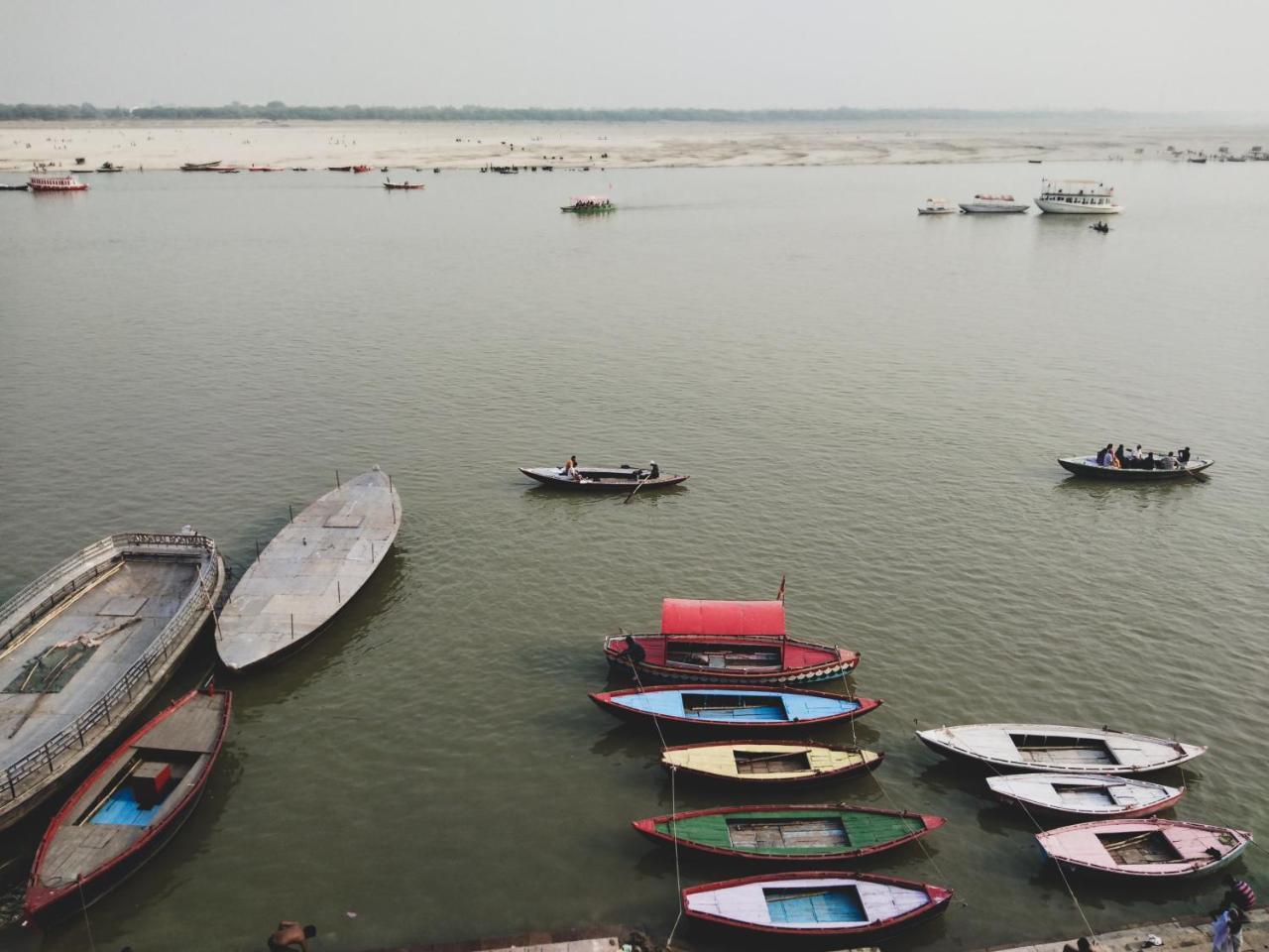 Dwivedi Hotels Hotel Elena Varanasi Ngoại thất bức ảnh