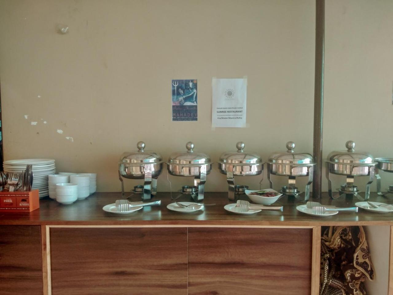 Dwivedi Hotels Hotel Elena Varanasi Ngoại thất bức ảnh